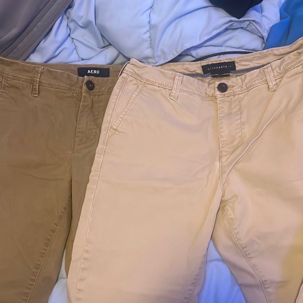 aero khaki, 4 pairs, 28/30, like new